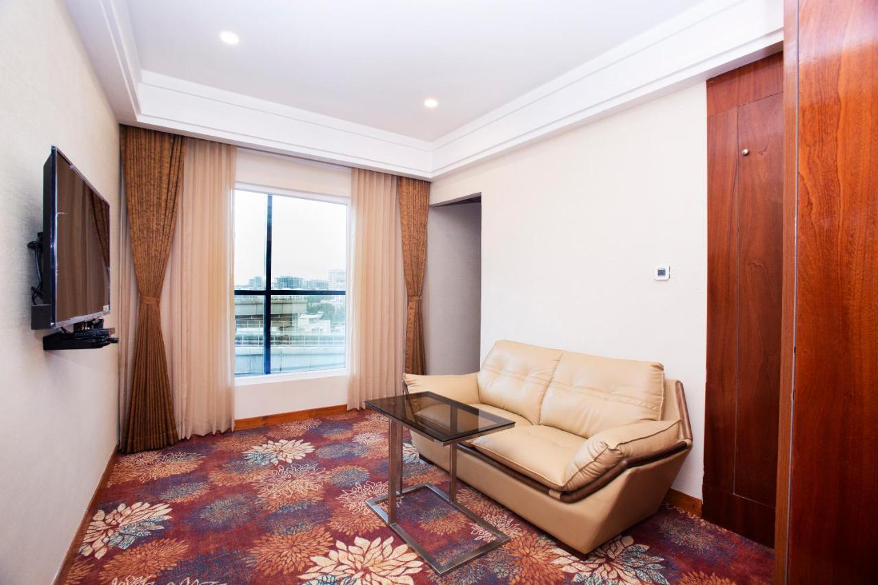 Kingston Hotel Μπανγκαλόρ Εξωτερικό φωτογραφία