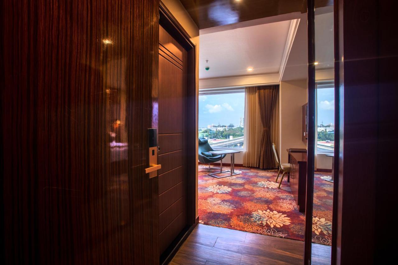 Kingston Hotel Μπανγκαλόρ Εξωτερικό φωτογραφία