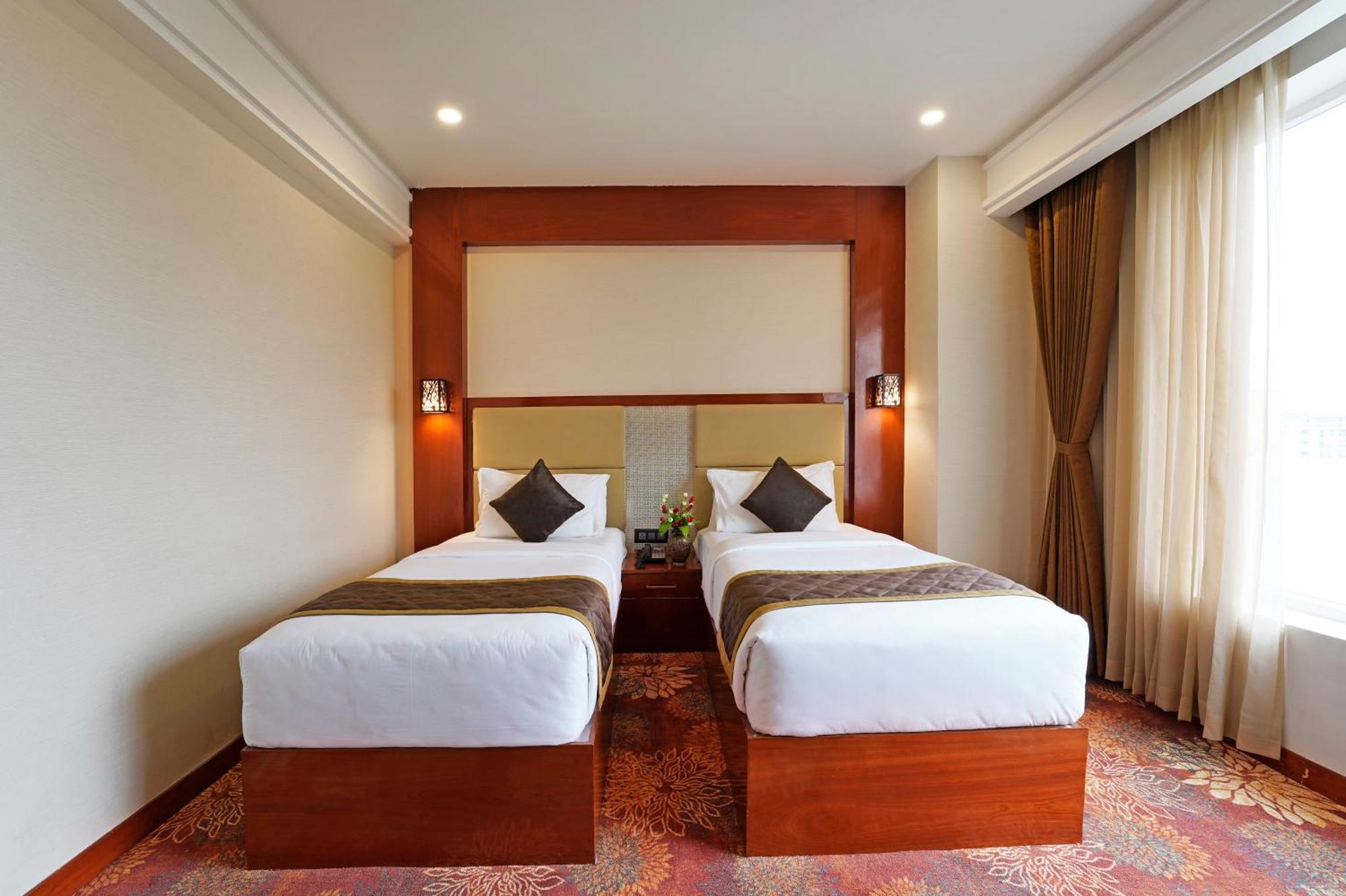 Kingston Hotel Μπανγκαλόρ Εξωτερικό φωτογραφία